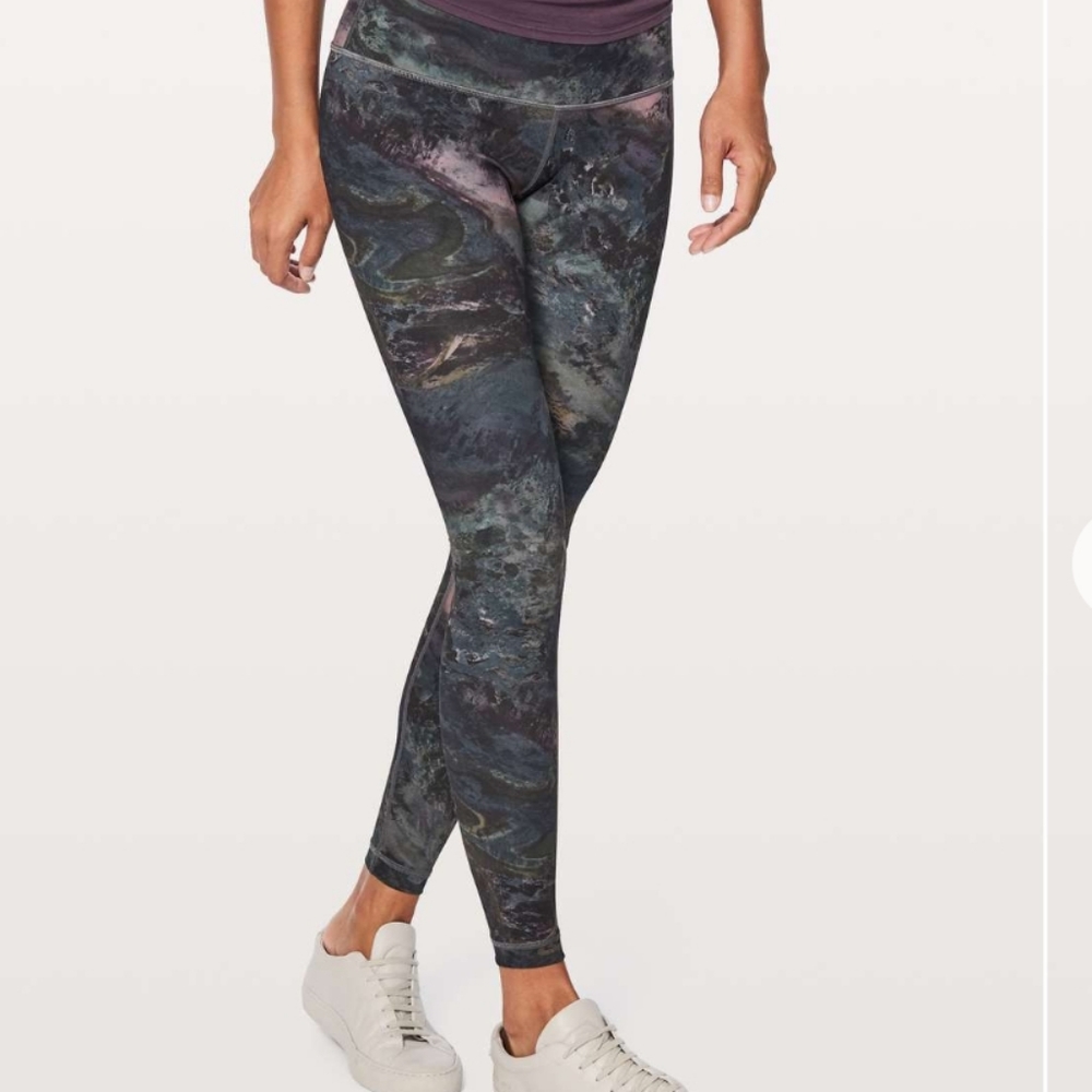 Lululemon Wunder Under Low-Rise Tight Full-On Luxtreme 28" Radiant Multi